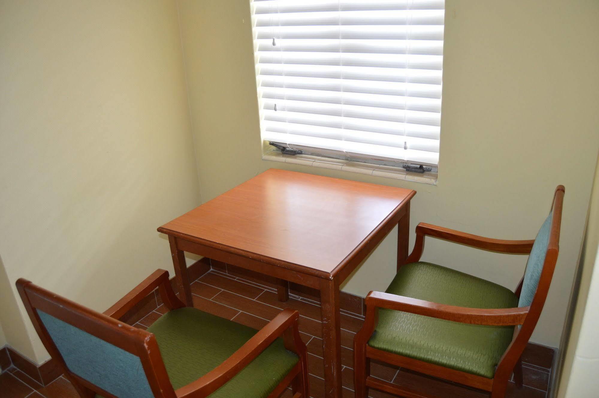Siesta Inn Sarasota - Indian Beach Extérieur photo