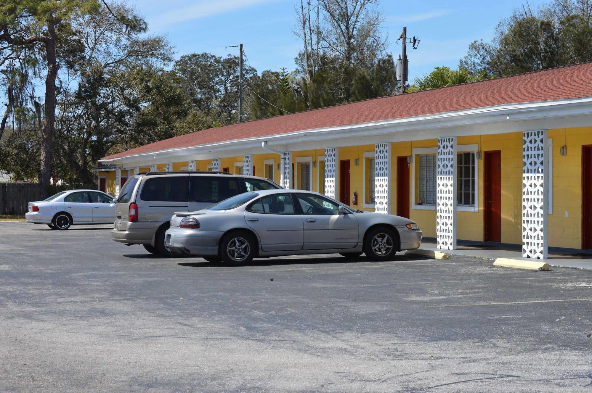 Siesta Inn Sarasota - Indian Beach Extérieur photo